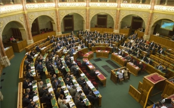 Hétfőn kezdődik a parlament tavaszi ülésszaka