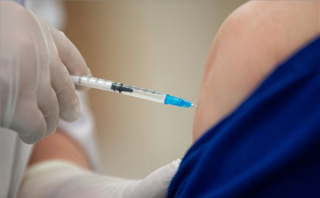 Eddig több mint 4,3 millió adag Pfizer-BioNTech-vakcina érkezett