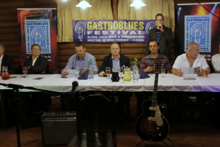 Öt színpadon ötven koncert a paksi Gastroblues Fesztiválon